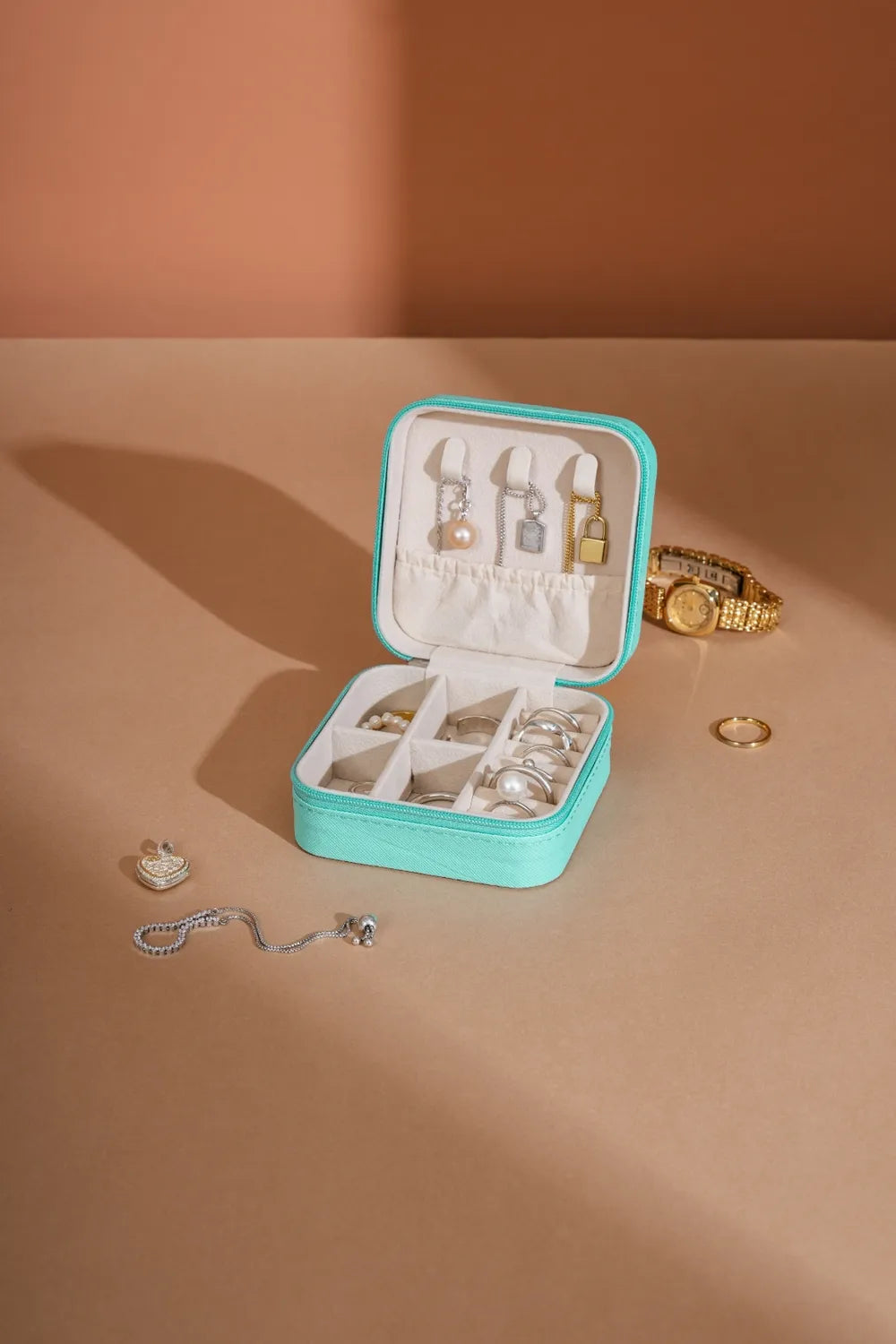 4903152e-d131-463d-b9ec-de1d39a3045e-Max